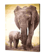 Załaduj obraz do przeglądarki galerii, Miłość matki słonia | Haft Diamentowy
